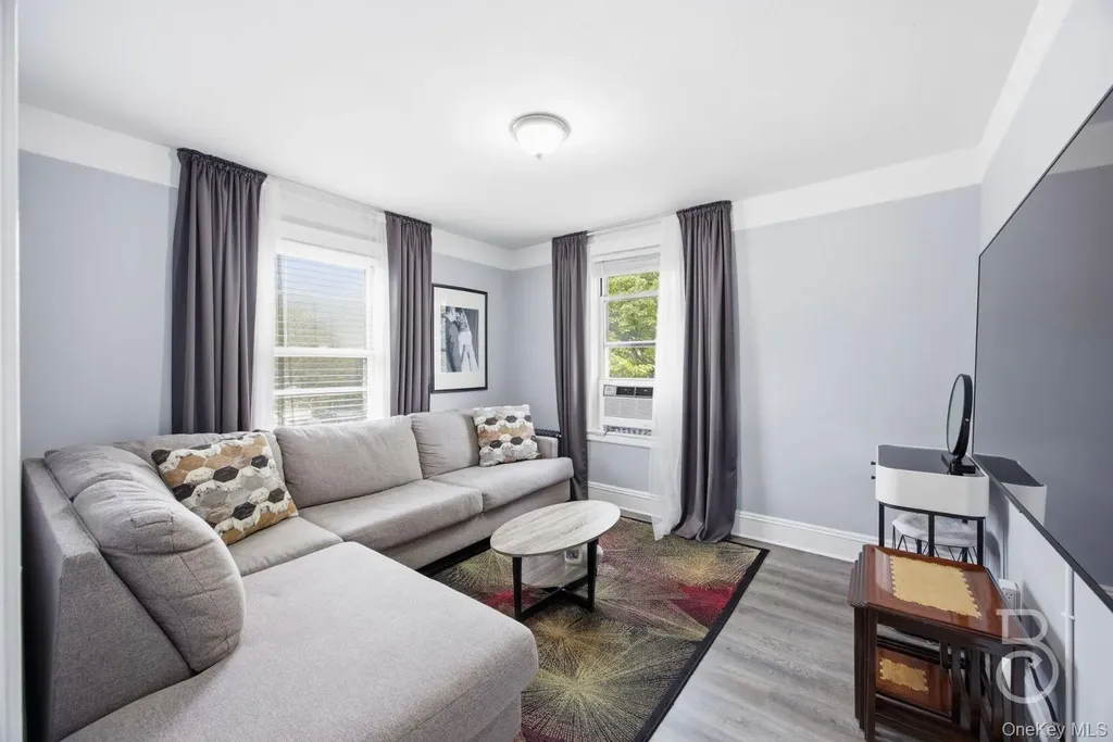 88-38 78th Avenue Glendale NY 11385