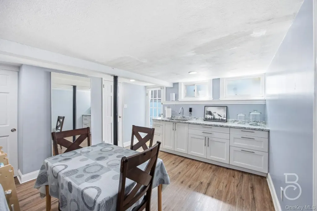 88-38 78th Avenue Glendale NY 11385