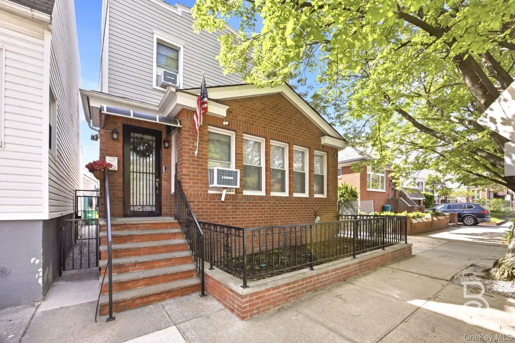 88-38 78th Avenue Glendale NY 11385