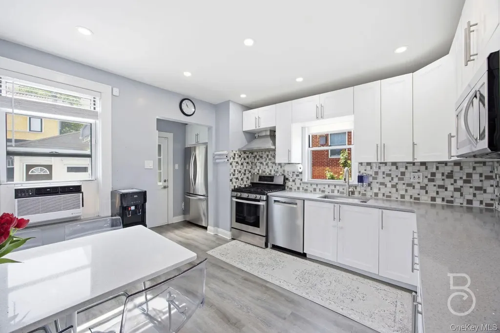 88-38 78th Avenue Glendale NY 11385