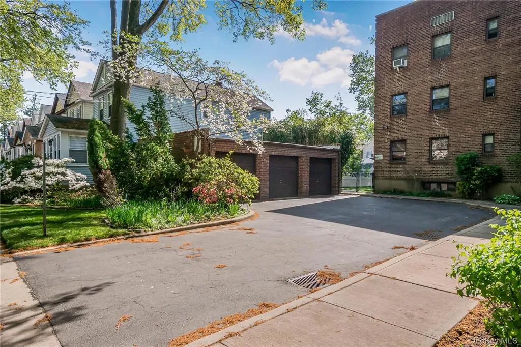 218-12 43rd Avenue Bayside NY 11361