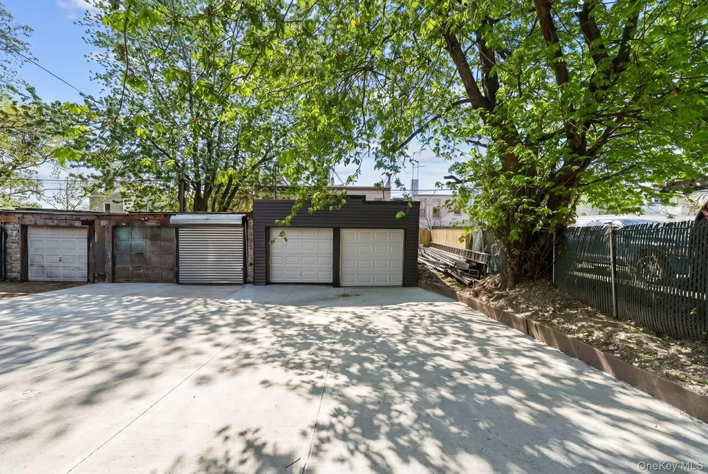 230 Sunnyside Avenue Brooklyn NY 11207