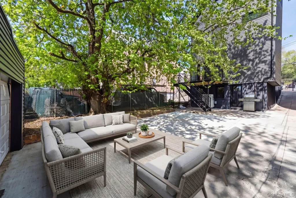 230 Sunnyside Avenue Brooklyn NY 11207