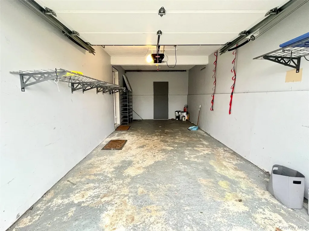 68 Jamaica Avenue Plainview NY 11803