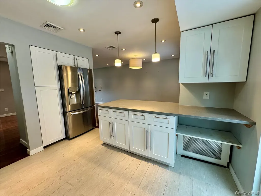 68 Jamaica Avenue Plainview NY 11803
