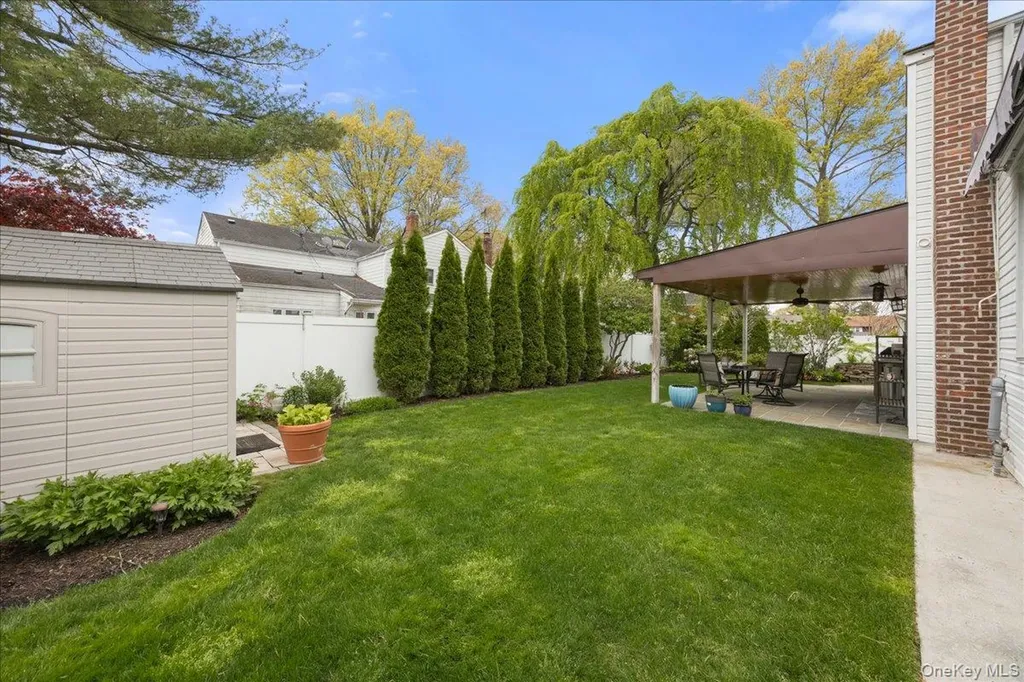 8 Marietta Drive Westbury NY 11590