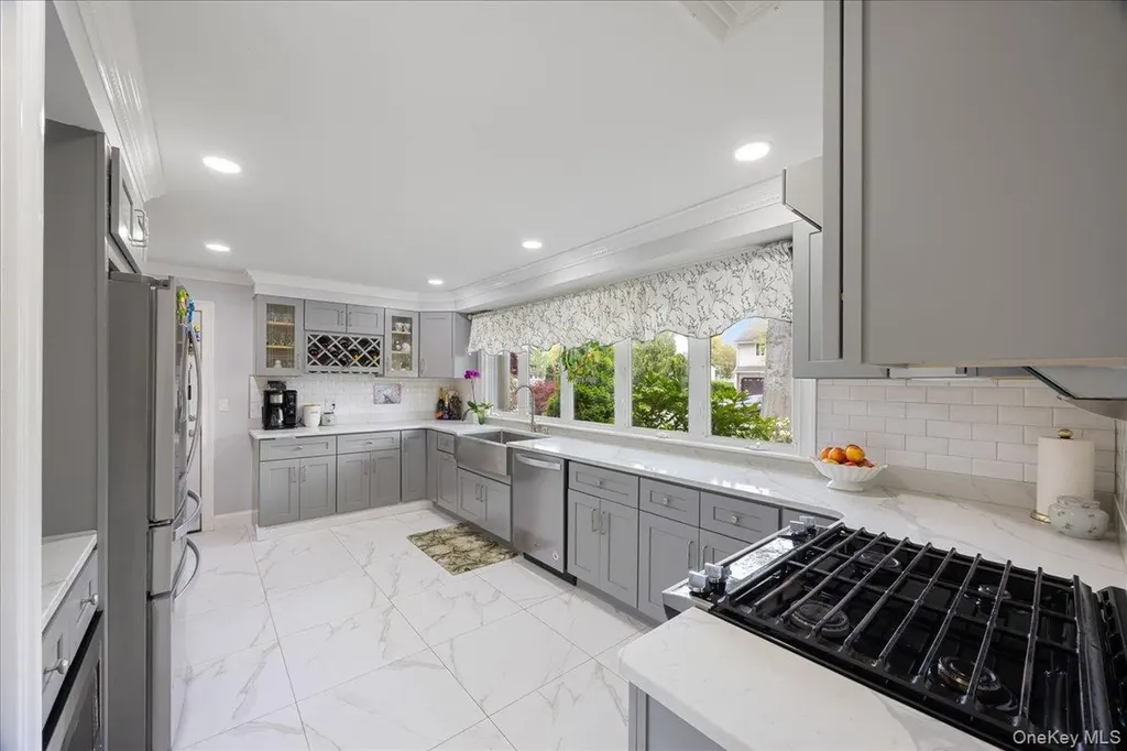 8 Marietta Drive Westbury NY 11590