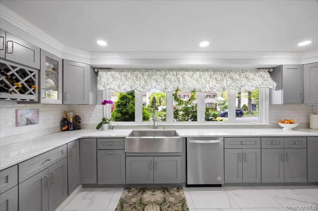 8 Marietta Drive Westbury NY 11590