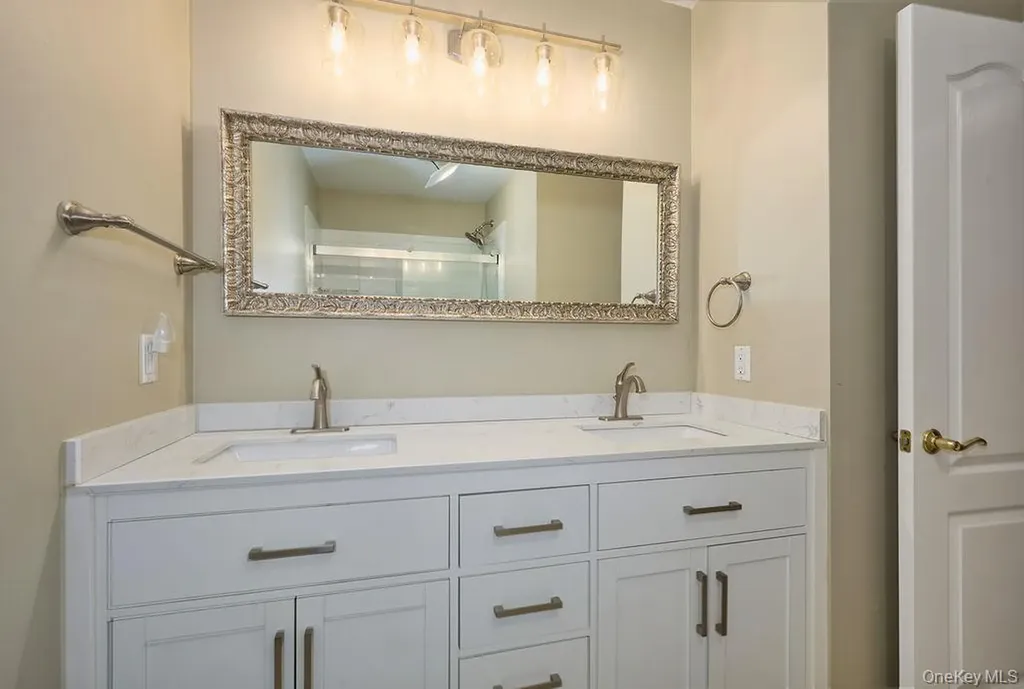 5203 Applewood Circle Carmel NY 10512
