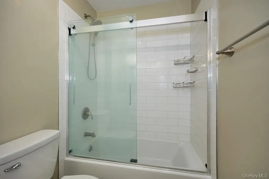 5203 Applewood Circle Carmel NY 10512