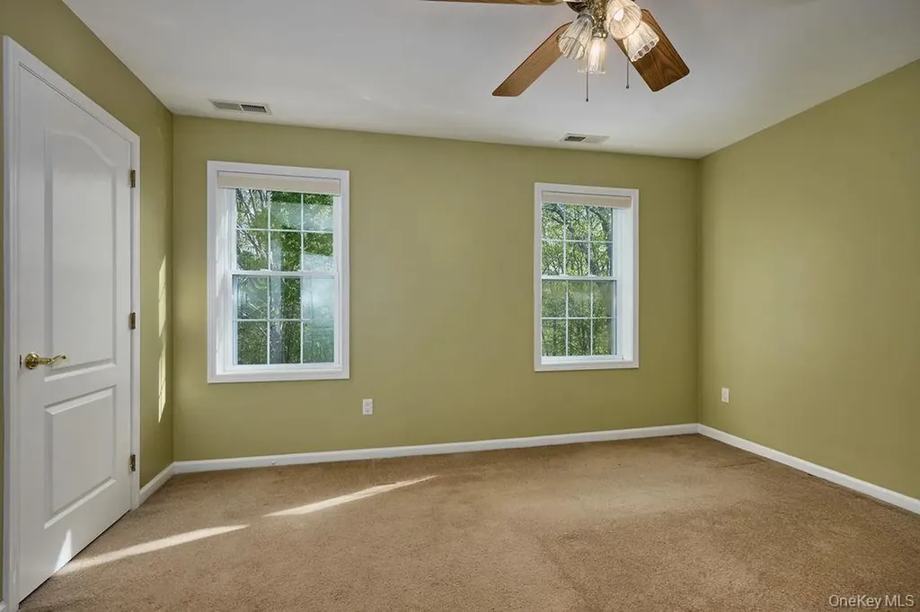 5203 Applewood Circle Carmel NY 10512