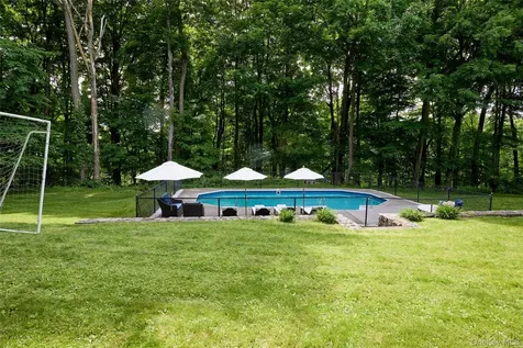 4 Elmer Galloway Road Katonah NY 10536
