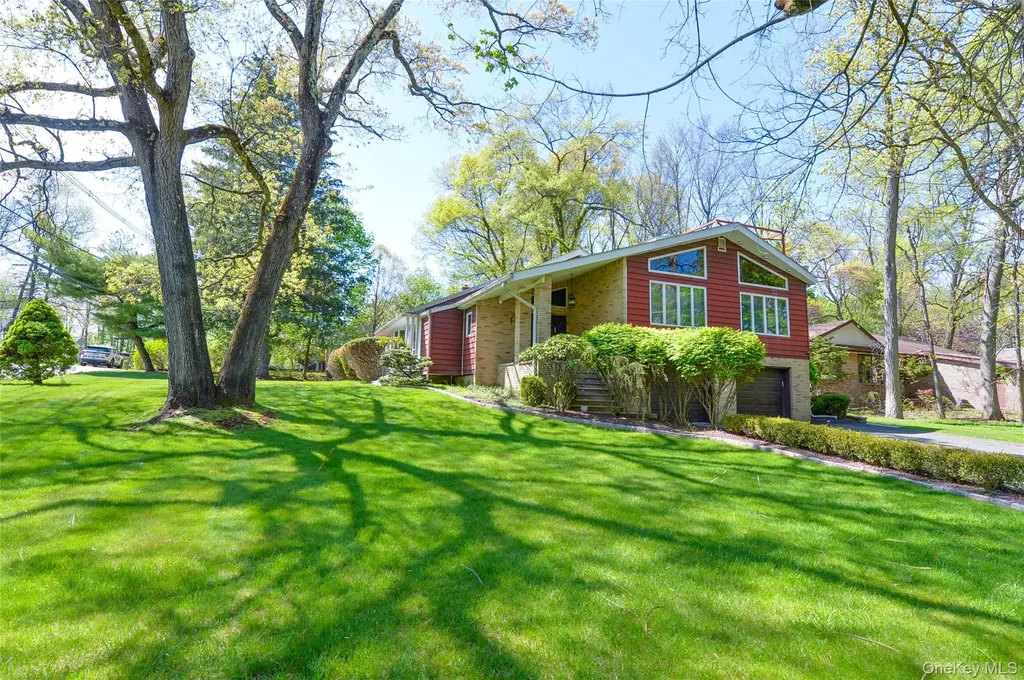 24 Highview Road Monsey NY 10952