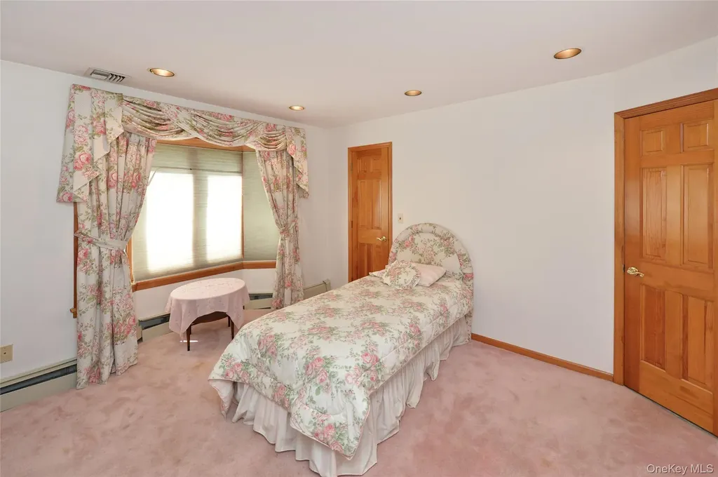 24 Highview Road Monsey NY 10952