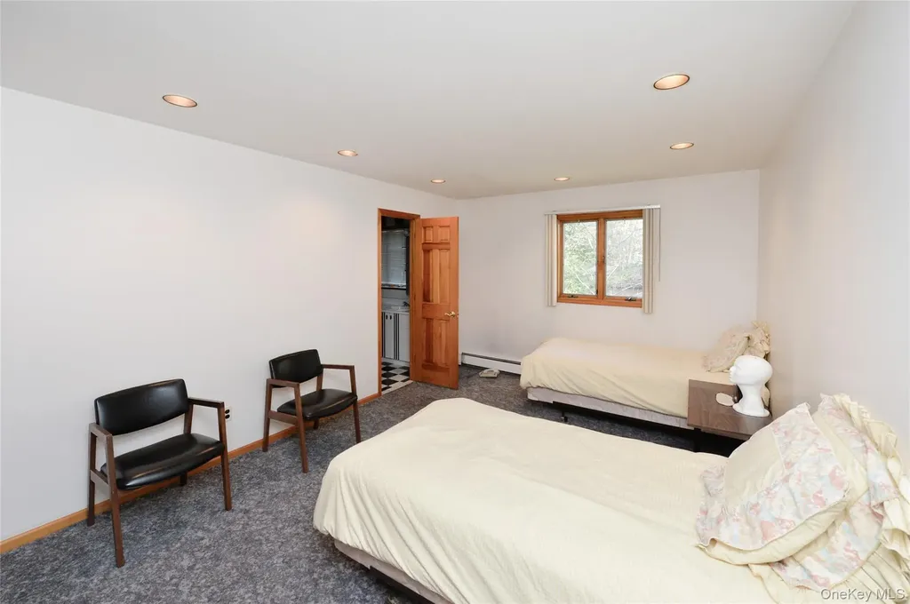 24 Highview Road Monsey NY 10952