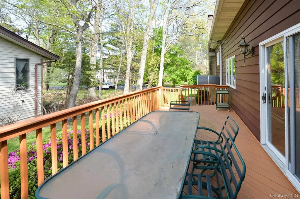 24 Highview Road Monsey NY 10952