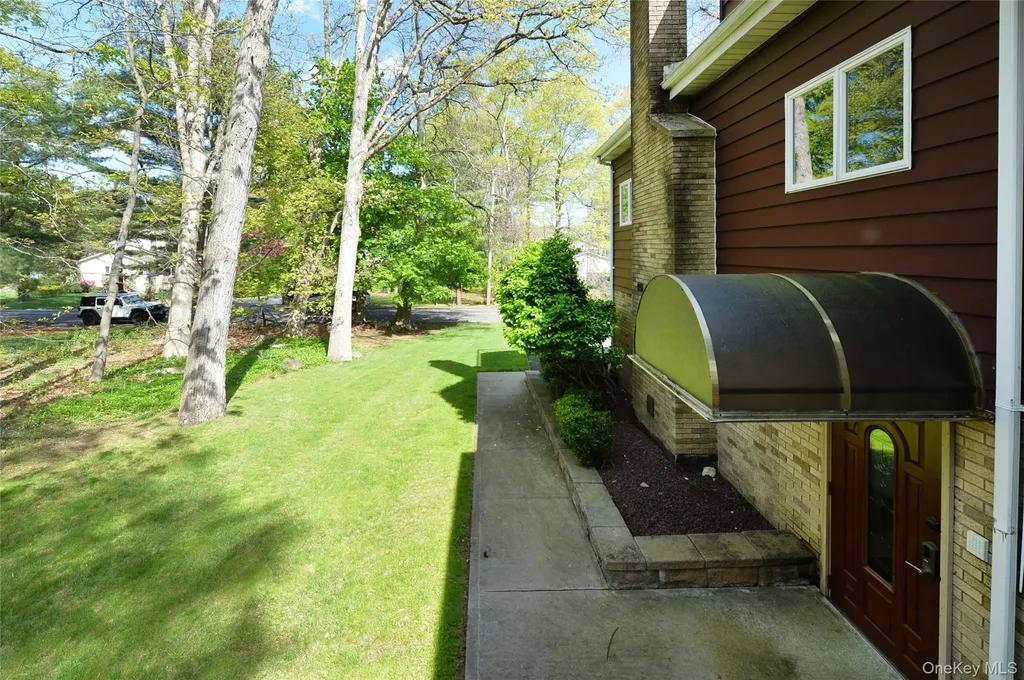 24 Highview Road Monsey NY 10952