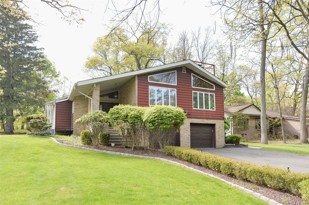 24 Highview Road Monsey NY 10952