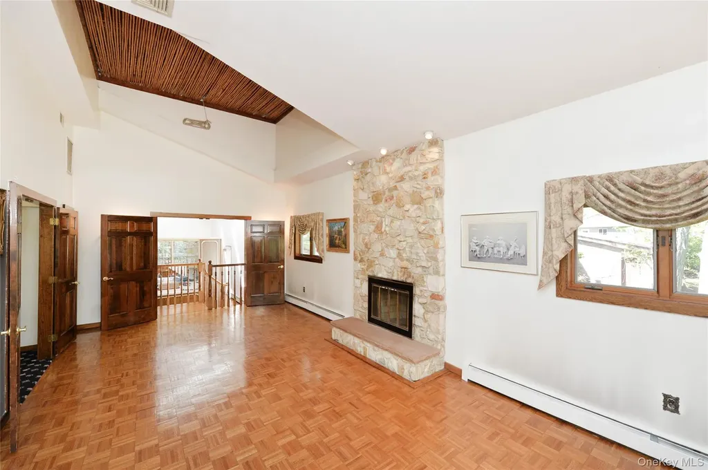 24 Highview Road Monsey NY 10952