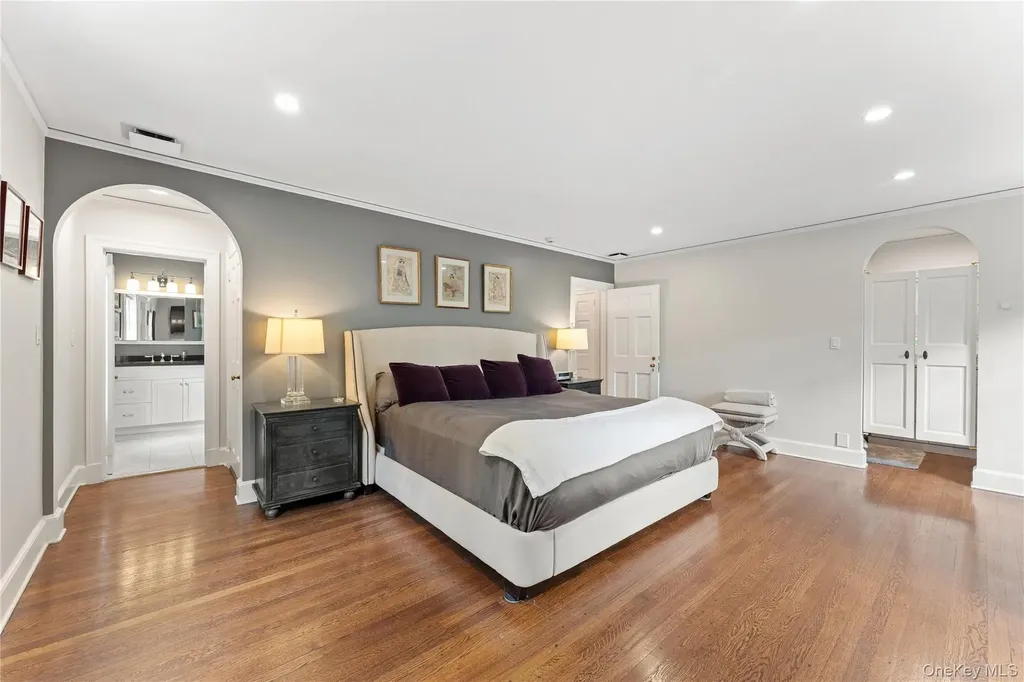 5 Harcourt Road Scarsdale NY 10583