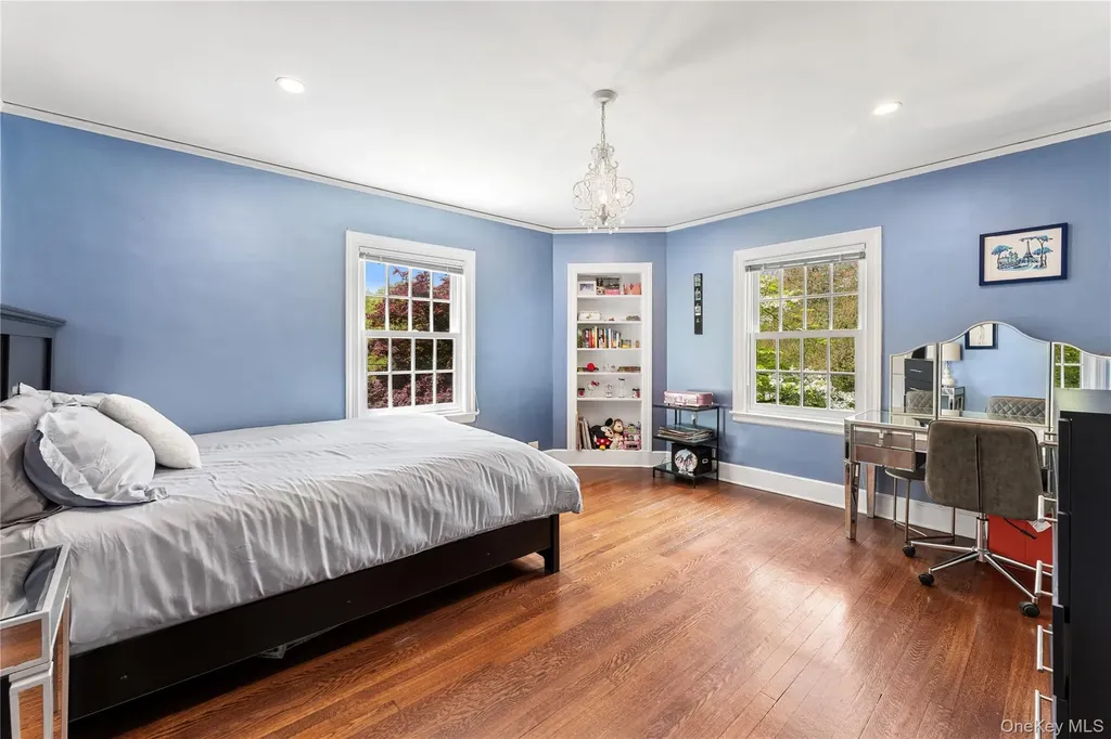 5 Harcourt Road Scarsdale NY 10583