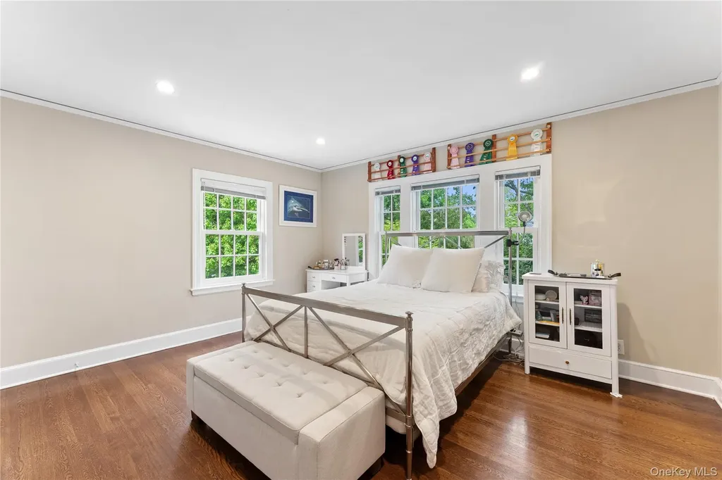 5 Harcourt Road Scarsdale NY 10583