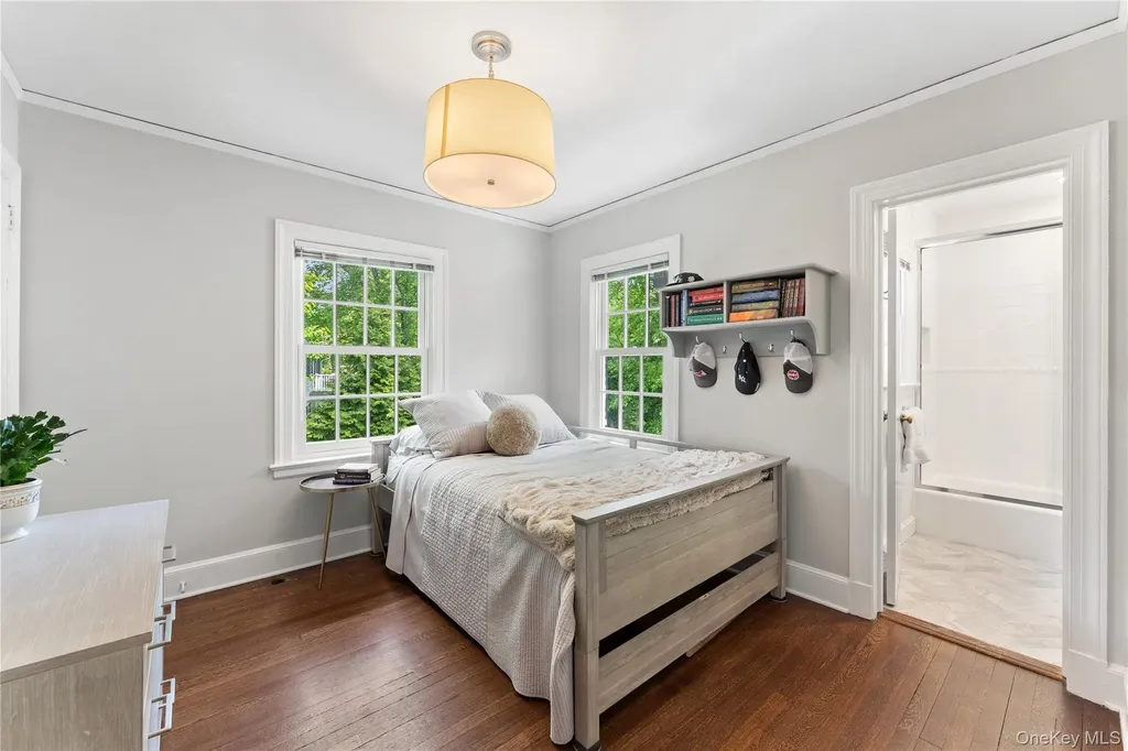 5 Harcourt Road Scarsdale NY 10583