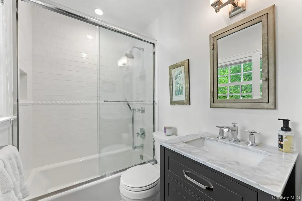5 Harcourt Road Scarsdale NY 10583