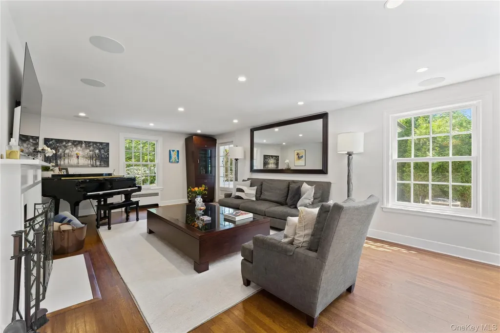 5 Harcourt Road Scarsdale NY 10583