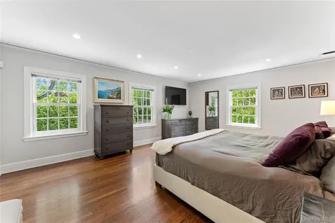 5 Harcourt Road Scarsdale NY 10583
