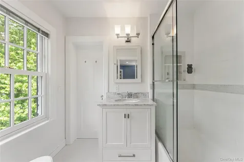 5 Harcourt Road Scarsdale NY 10583
