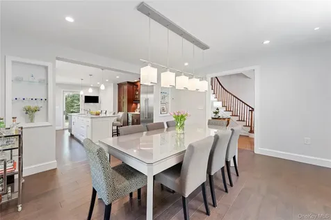 5 Harcourt Road Scarsdale NY 10583