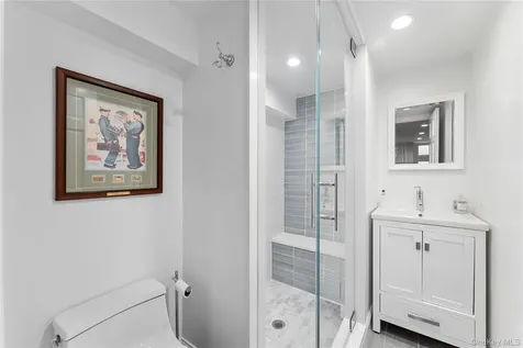 5 Harcourt Road Scarsdale NY 10583