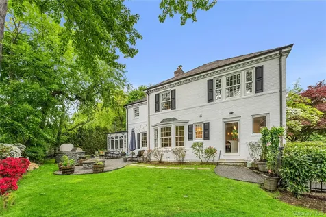 5 Harcourt Road Scarsdale NY 10583