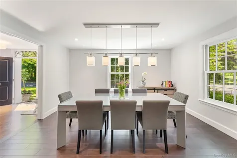 5 Harcourt Road Scarsdale NY 10583