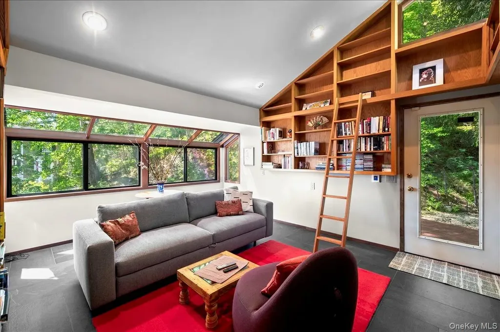 181 River Road Nyack NY 10960