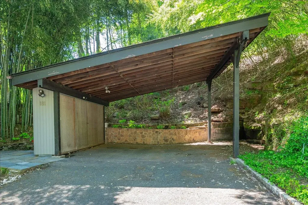 181 River Road Nyack NY 10960