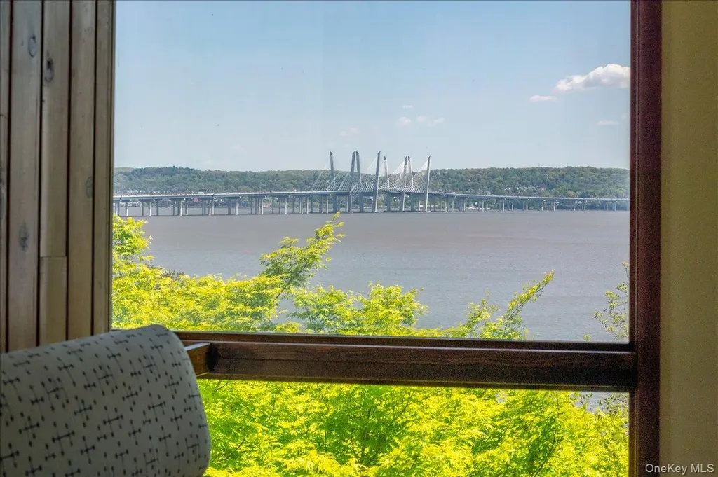 181 River Road Nyack NY 10960