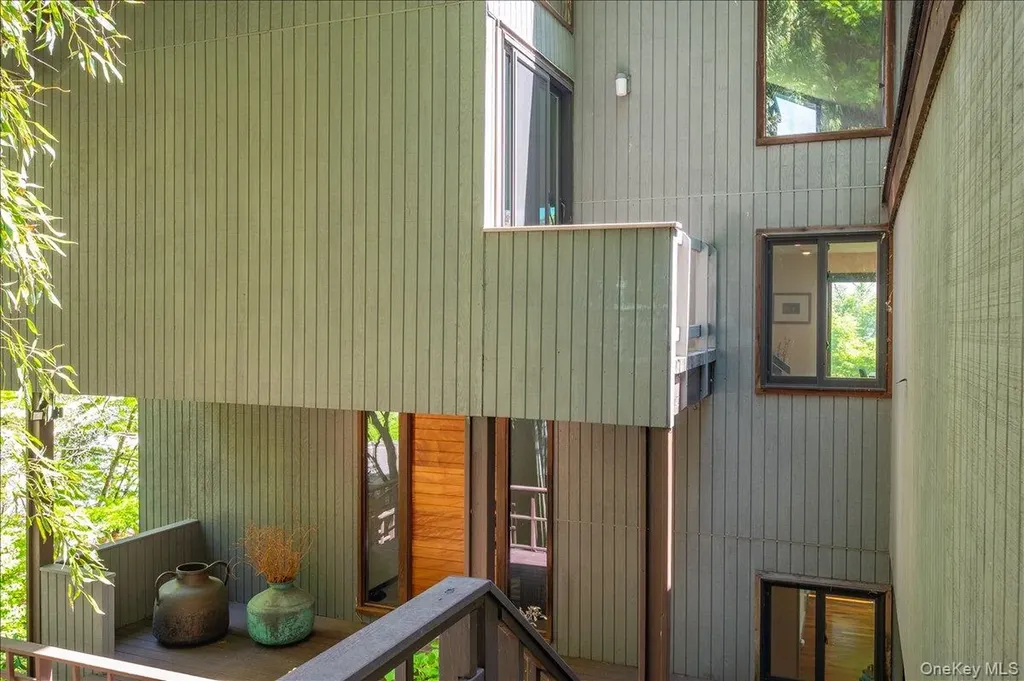 181 River Road Nyack NY 10960