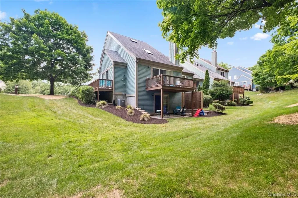 4205 Finch Court Peekskill NY 10566