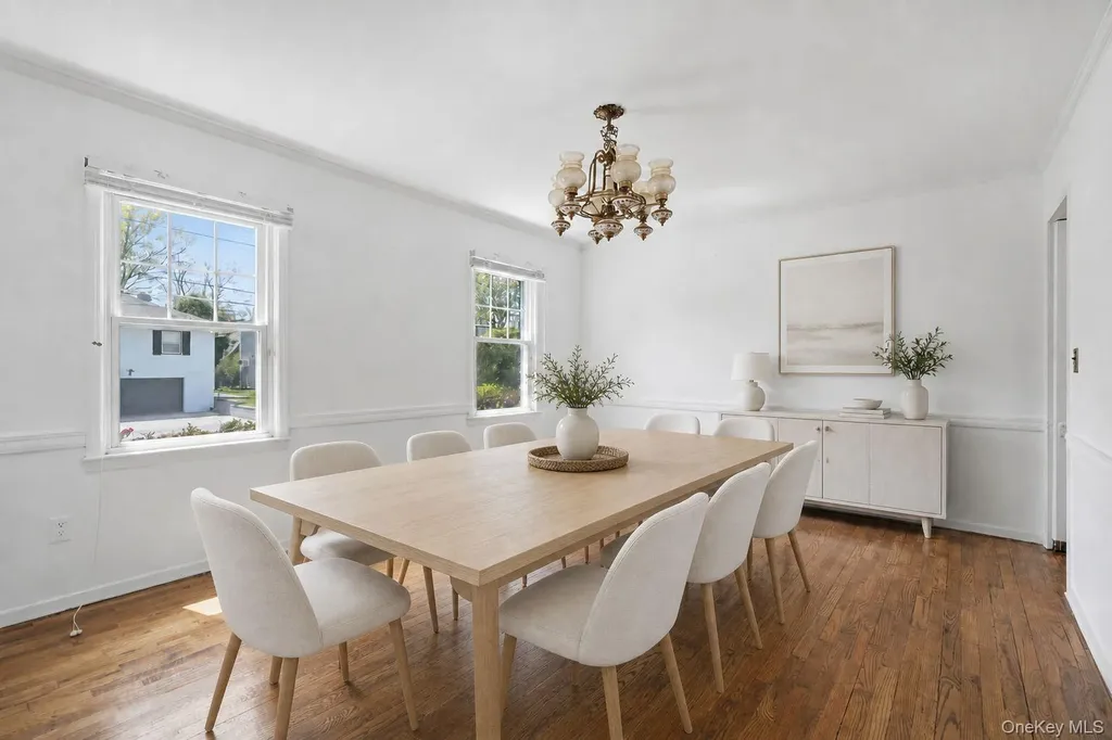 36 Frederick Lane Scarsdale NY 10583