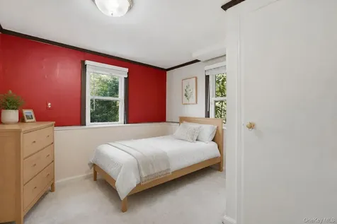 36 Frederick Lane Scarsdale NY 10583