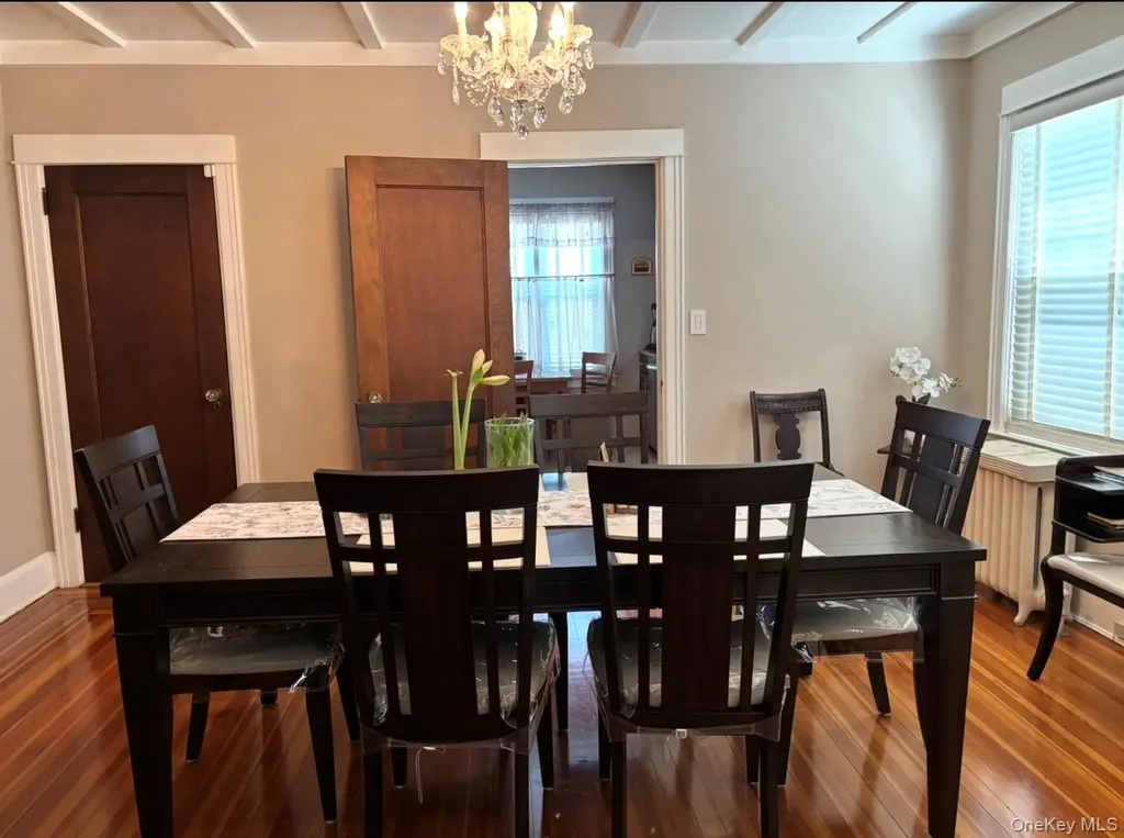 4223 189th Street Flushing NY 11358