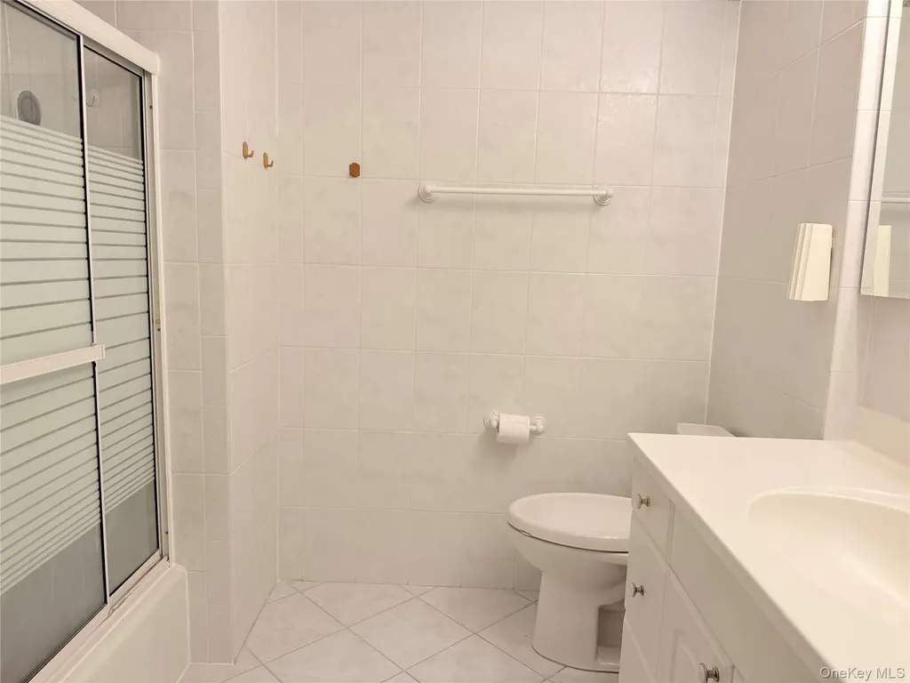 21 Manors Drive Jericho NY 11753