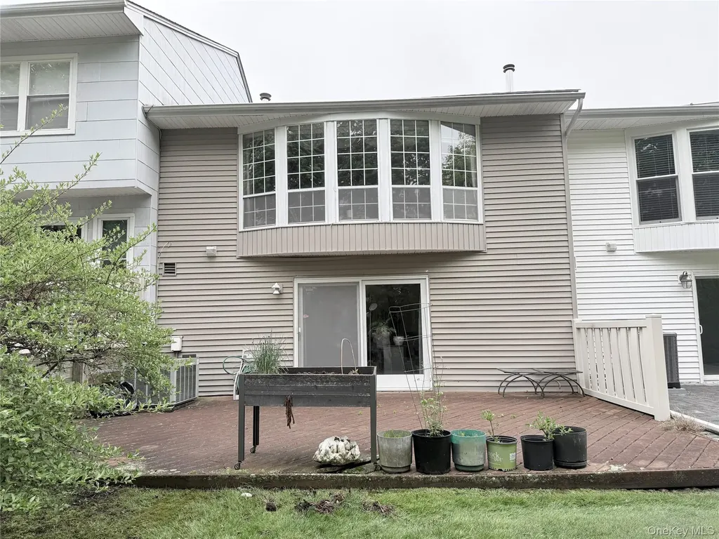 21 Manors Drive Jericho NY 11753