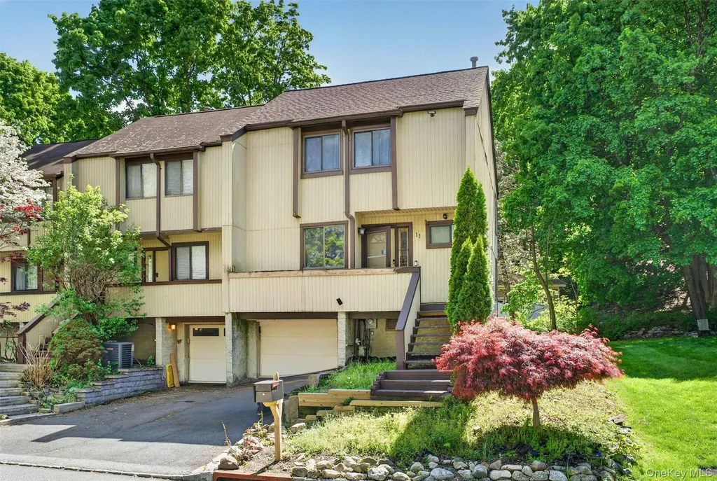 11 Rockledge Drive Suffern NY 10901