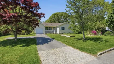 63 Crystal Drive Aquebogue NY 11931