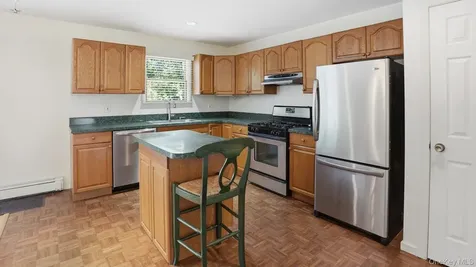63 Crystal Drive Aquebogue NY 11931