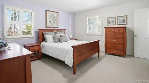 63 Crystal Drive Aquebogue NY 11931