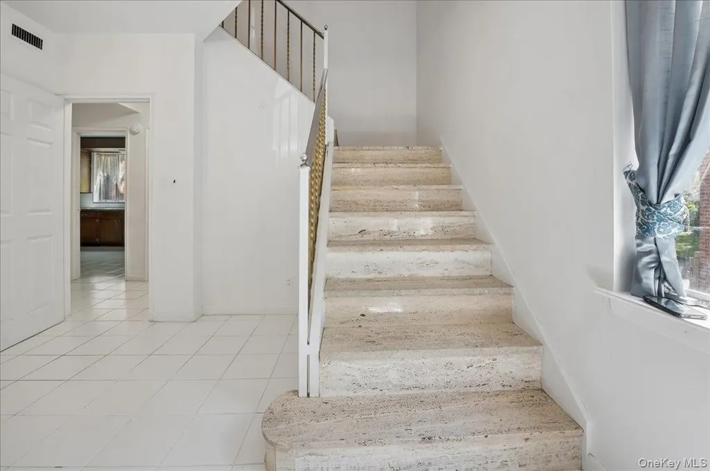 4534 Henry Hudson Parkway Bronx NY 10471